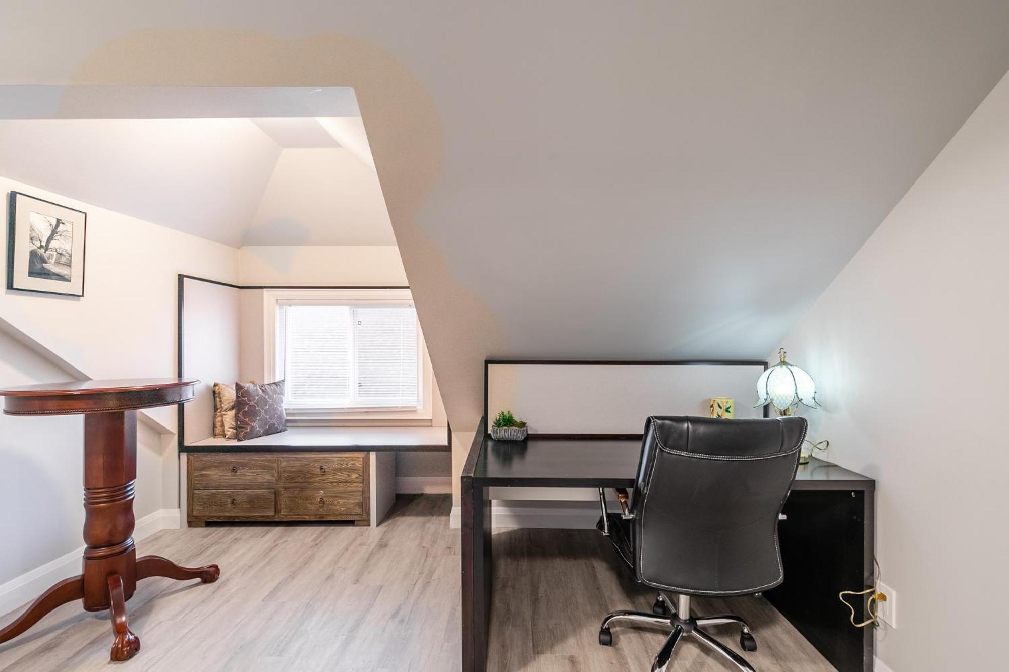 Beautiful Renovated Home 3 Mins Drive To Fall Niagara Falls Esterno foto